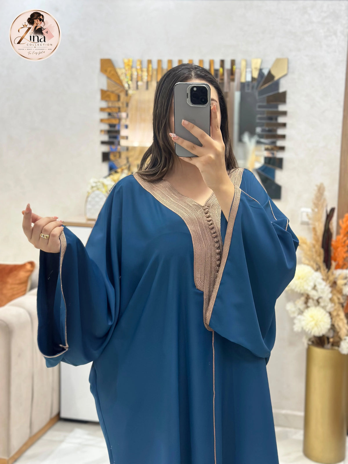 Kaftan en Crêpe Rosa avec sfifa et aakad — bleu pétrole & taupe — detail 2